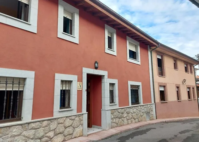 El Castañu, Pensión Cue