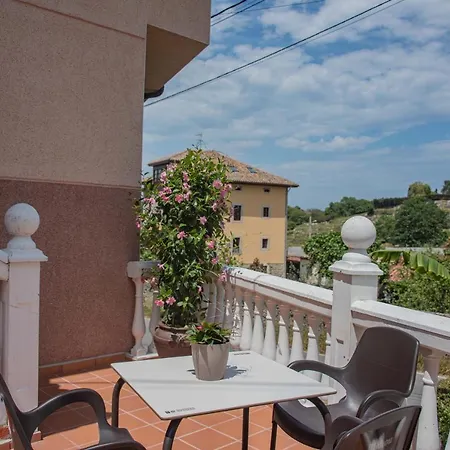 Gæstehus El Castanu Cue